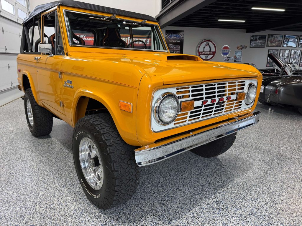 Bronco32